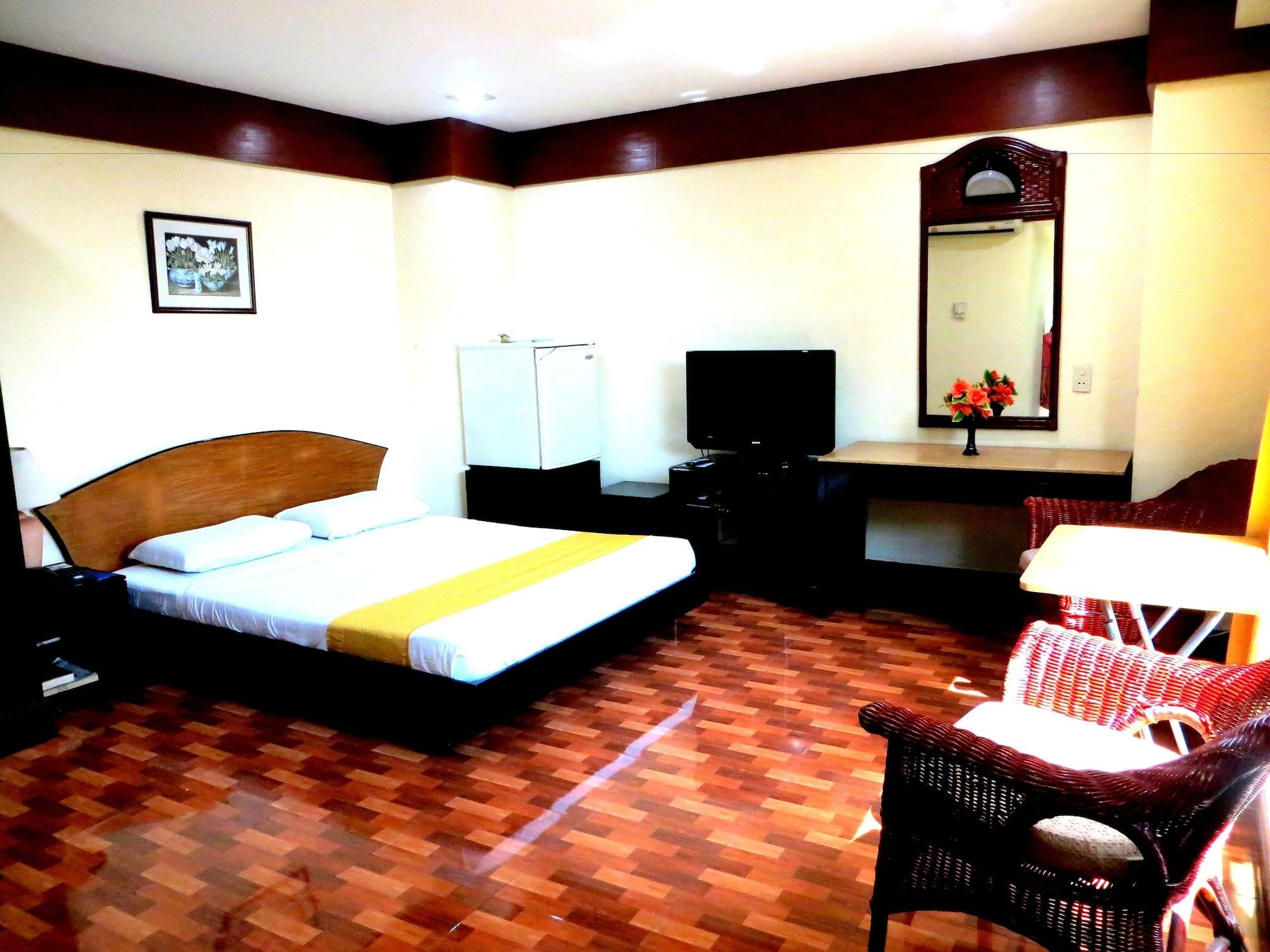 Paragon Suites Cebu Exterior photo