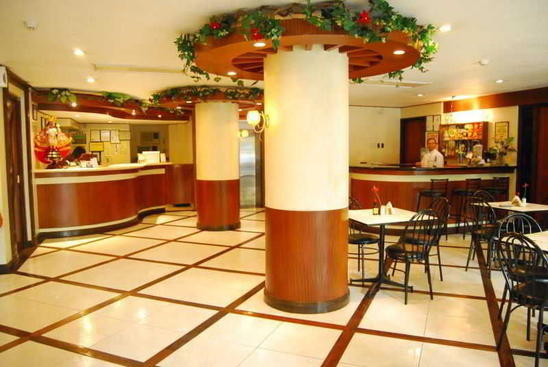 Paragon Suites Cebu Exterior photo