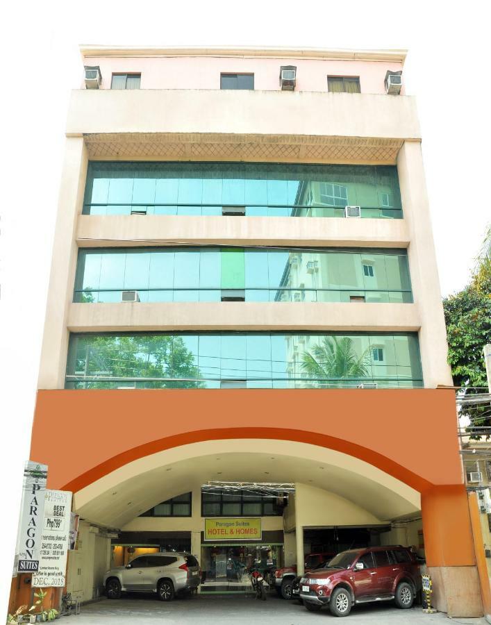 Paragon Suites Cebu Exterior photo